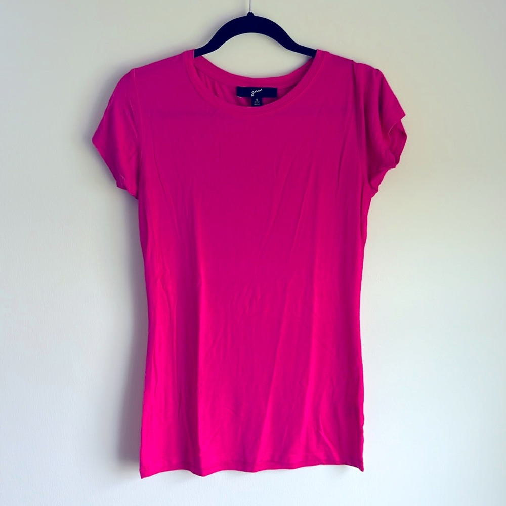 Hot Pink fitted tshirt